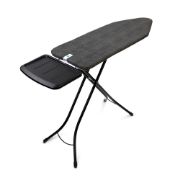 Снимка на Маса за гладене Brabantia C 124x45cm с поставка за парогенератор, Denim Black