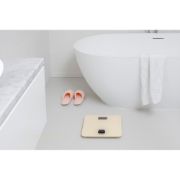 Снимка на Дигитална везна за баня Brabantia ReNew Soft Beige, работа без батерии