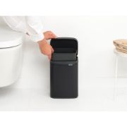 Снимка на Кош за смет Brabantia Bo Small 4L, Matt Black