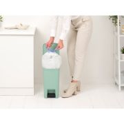 Снимка на Кош за смет с педал Brabantia StepUp 16L, Jade Green