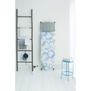Снимка на Маса за гладене Brabantia C 124x45cm с поставка за парогенератор, PerfectFlow Bubbles