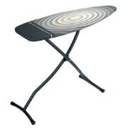 Снимка на Маса за гладене Brabantia D 135x45cm с топлоустойчива зона за ютия Titan Oval
