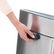 Снимка на Кош за смет Brabantia Touch Bin New 40L, Matt Black, FPP капак
