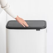 Снимка на Кош за смет Brabantia Bo Touch Hi 60L, White