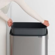 Снимка на Кош за смет Brabantia Bo Touch 60L, Matt Steel Fingerprint Proof