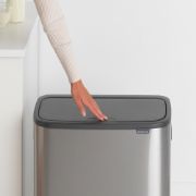 Снимка на Кош за смет Brabantia Bo Touch 60L, Matt Steel Fingerprint Proof