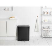 Снимка на Кош за смет Brabantia Bo Pedal 2x30L, Matt Black