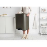 Снимка на Кош за смет Brabantia Bo Pedal 60L, Platinum