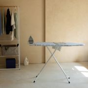 Снимка на Маса за гладене Brabantia B 124x38cm с поставка за ютия, Fresh Breeze