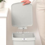 Снимка на Кош за смет с педал Brabantia StepUp 25L, Light Grey